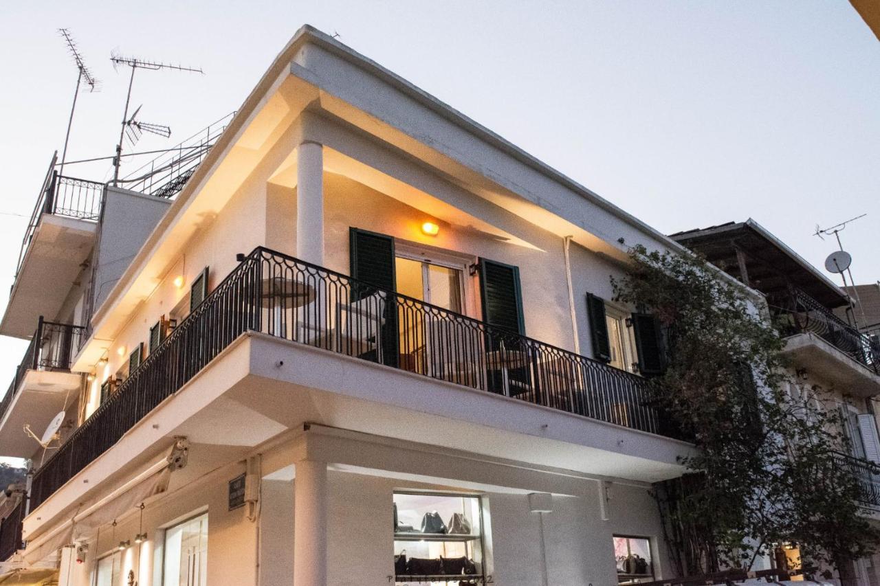 Platyforos, In City Central Of Zakynthos Exterior foto